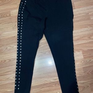 Size 3 torrid leggings